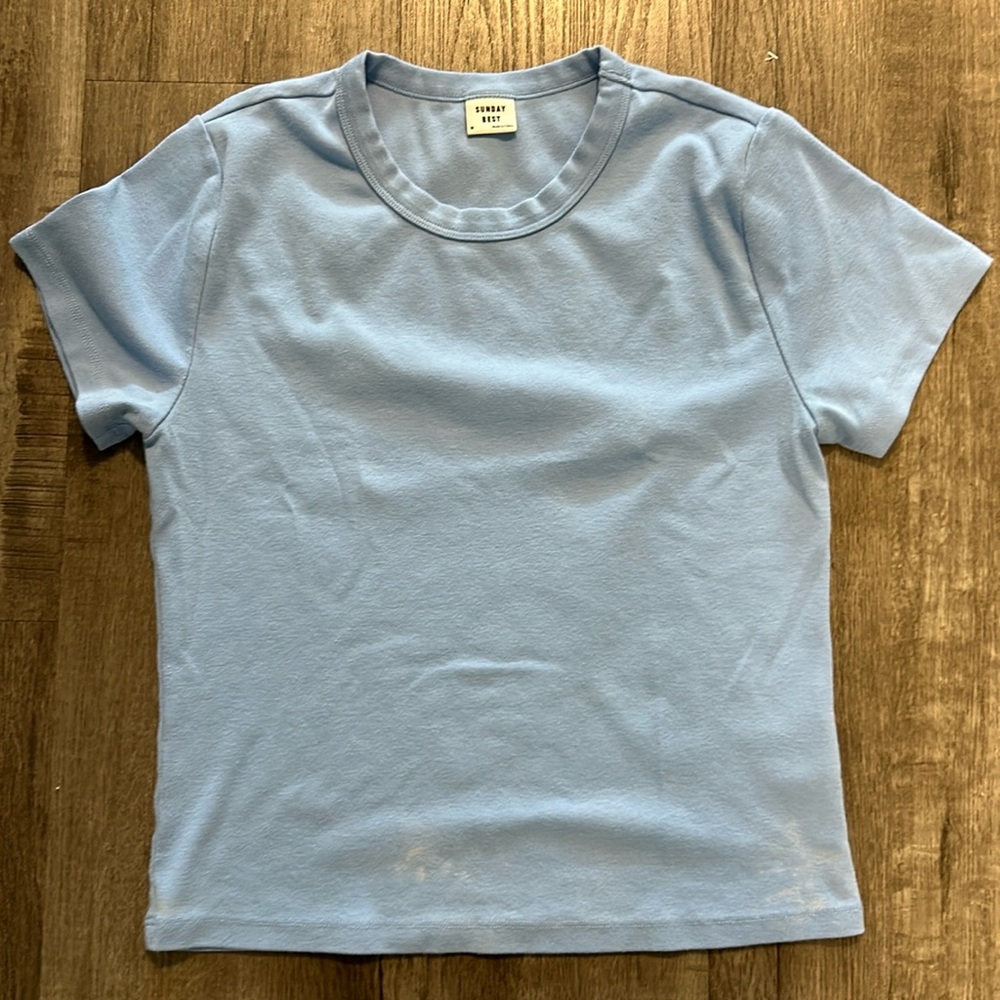 Sunday Best women’s medium tshirt